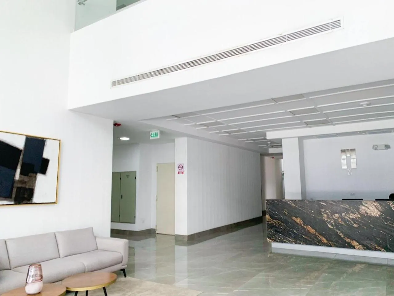 Airbnb Guayaquil, Mall Del Sol, Piso Alto 0*, Guayaquil Ecuador
