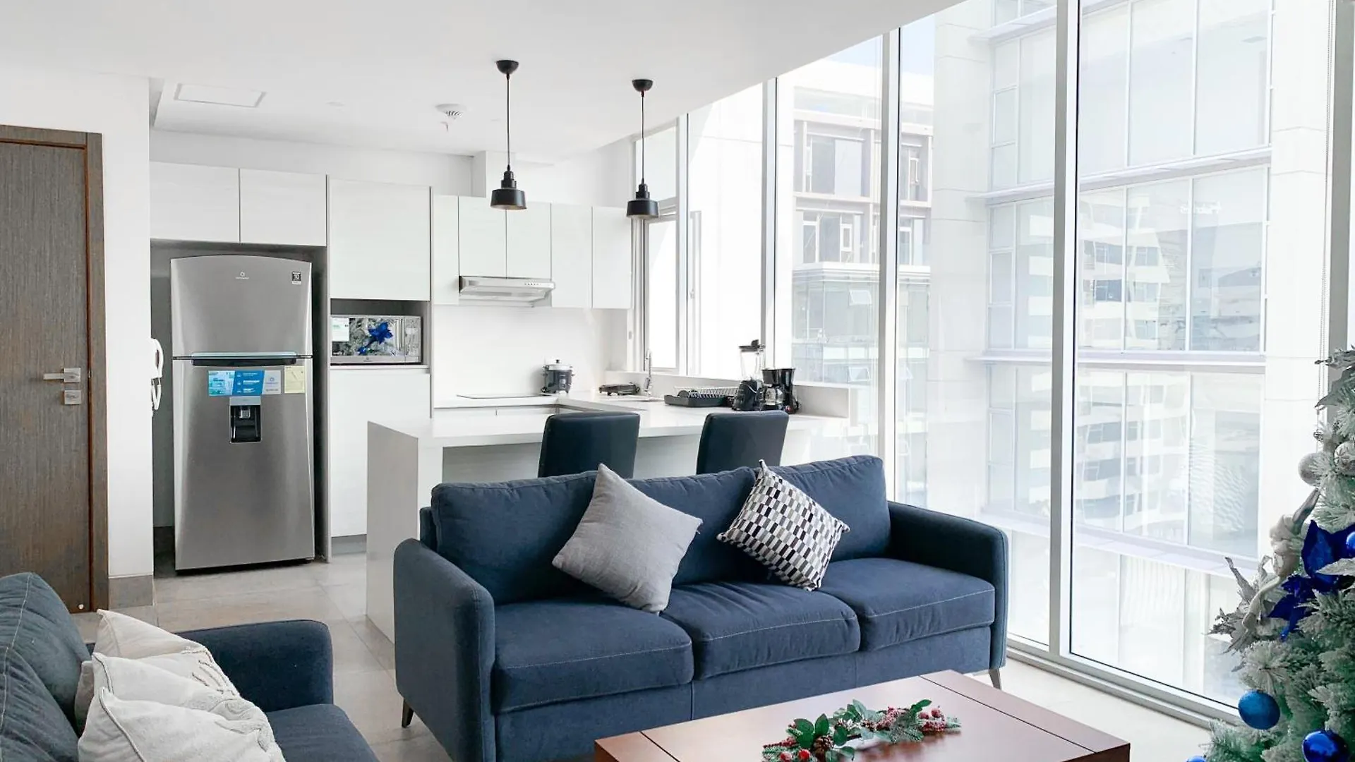 Airbnb Guayaquil, Mall Del Sol, Piso Alto Ecuador