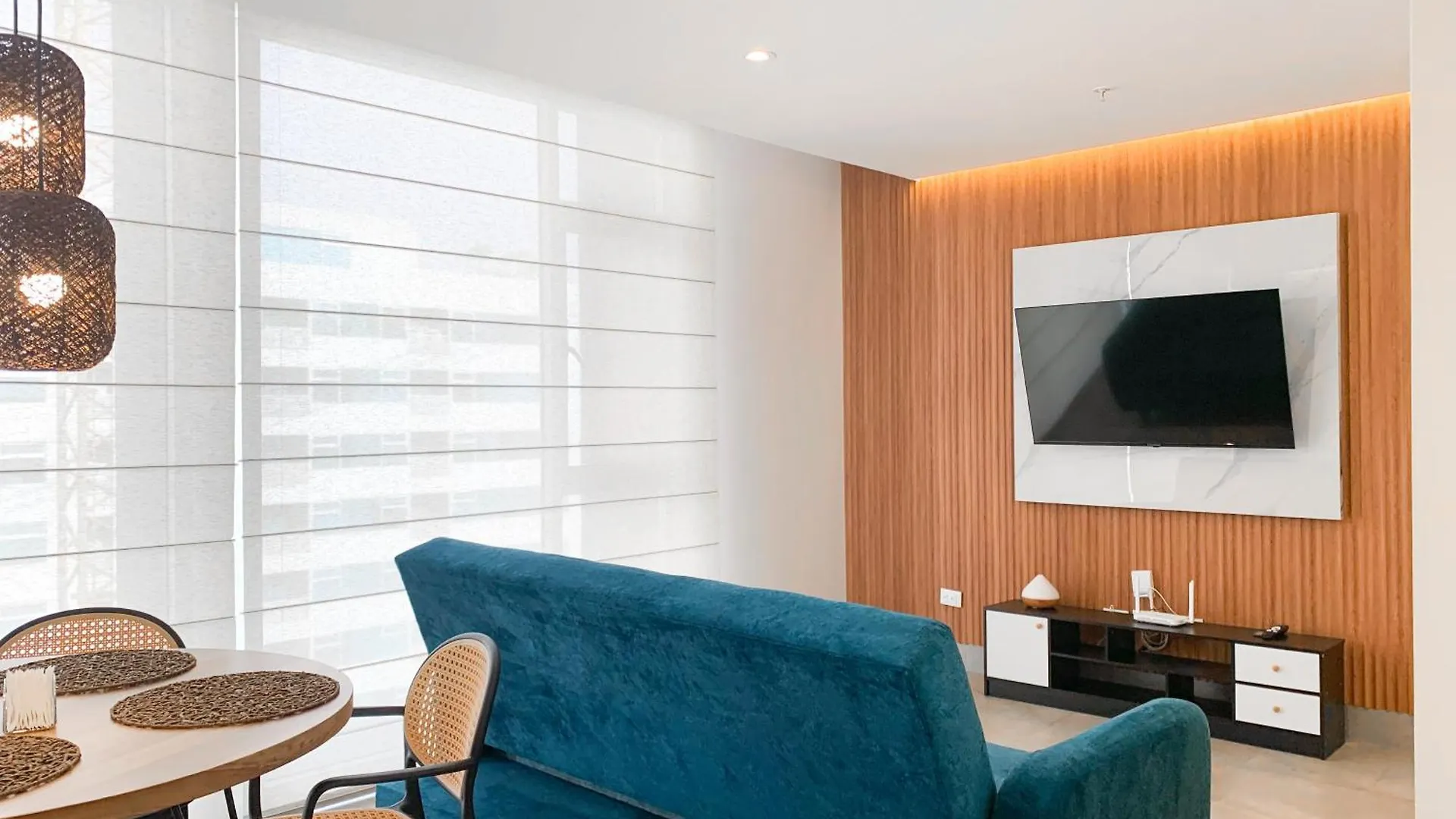 Airbnb Guayaquil, Mall Del Sol, Piso Alto