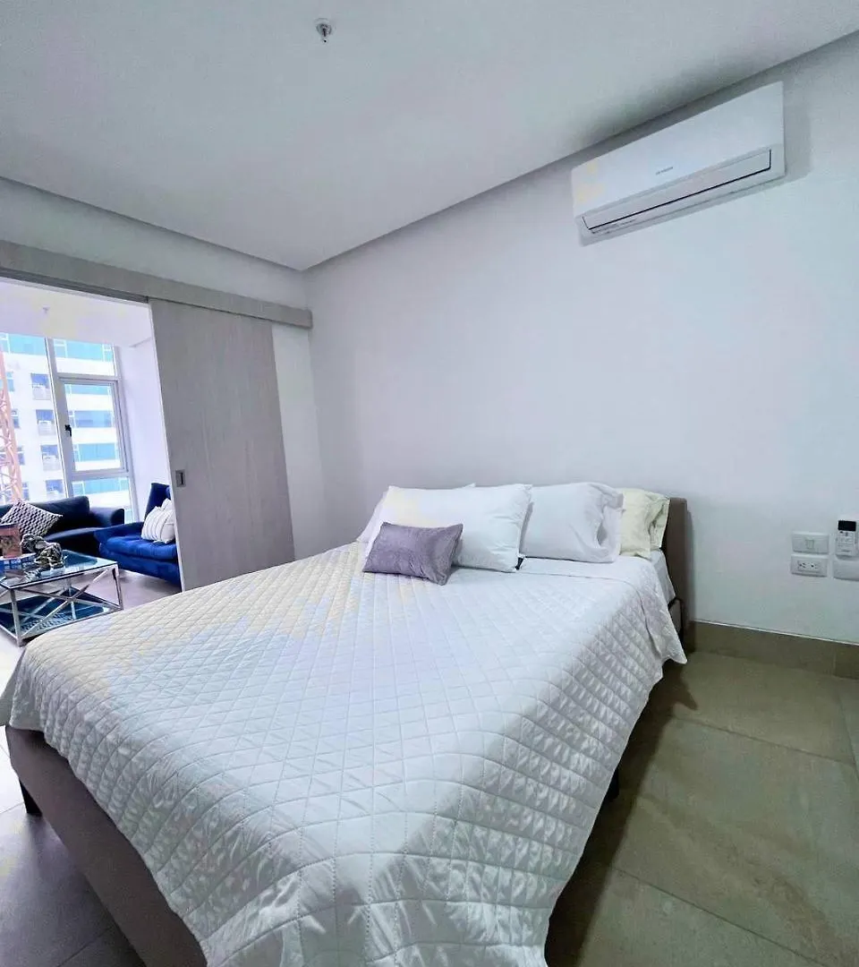 Airbnb Guayaquil, Mall Del Sol, Piso Alto Apartamento