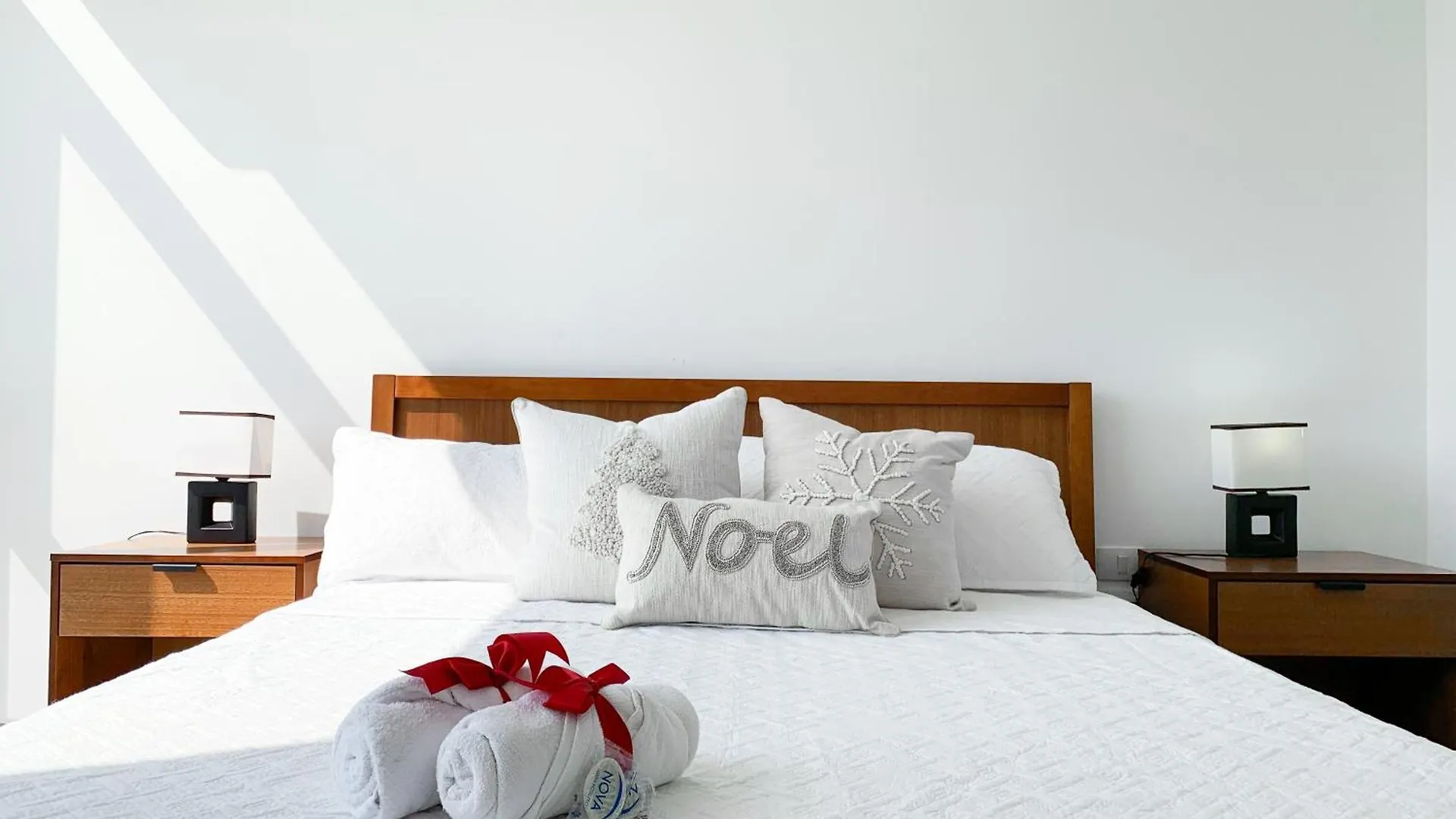 Airbnb Guayaquil, Mall Del Sol, Piso Alto Apartamento