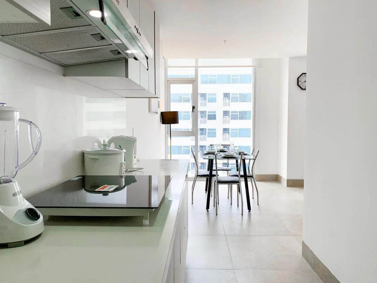 Airbnb Guayaquil, Mall Del Sol, Piso Alto דירה גוויאקיל