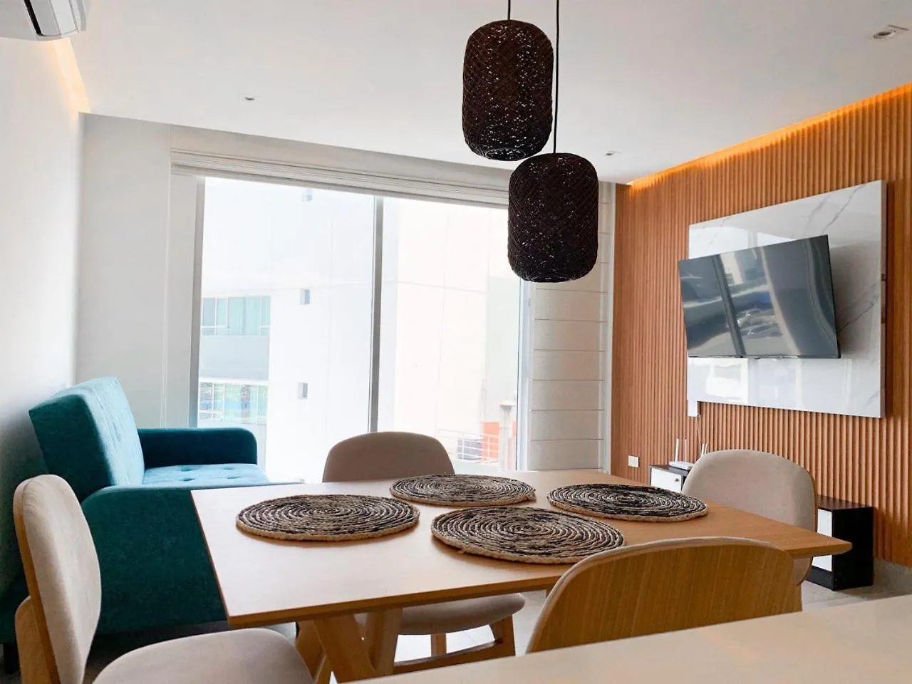 Apartamento Airbnb Guayaquil, Mall Del Sol, Piso Alto Ecuador